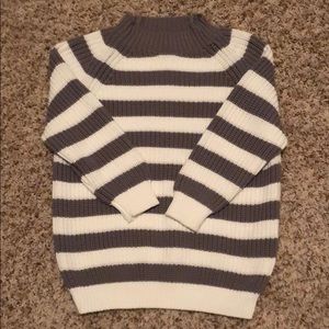 Eleventy gray and white cropped sweater